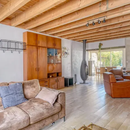 Maison D'exception Avec Piscine Privee Proche