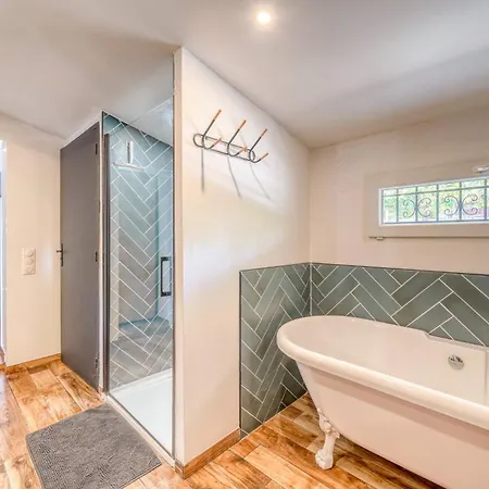 Gasthof Maison D'exception Avec Piscine Privee Proche *