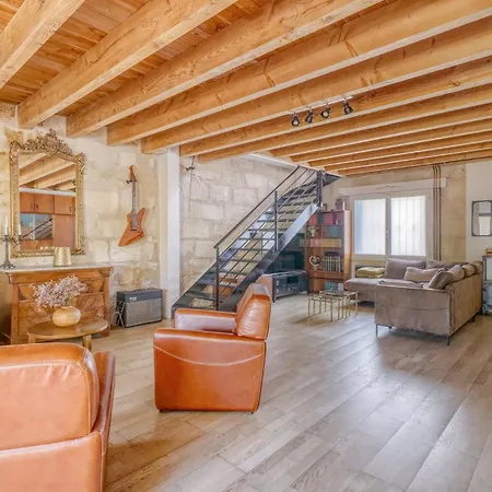 Maison D'exception Avec Piscine Privee Proche